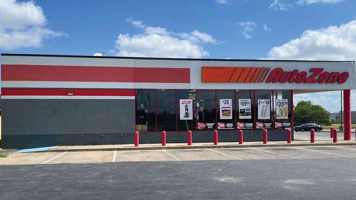 off market AutoZone NNN property or AutoZone Ground lease for 1031 exchange